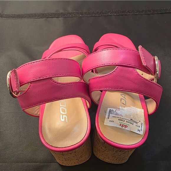 BRAND NEW SODA STRAPPY BLOCK HEEL OPEN TOE WOMENS SANDAL - Picture 5 of 16